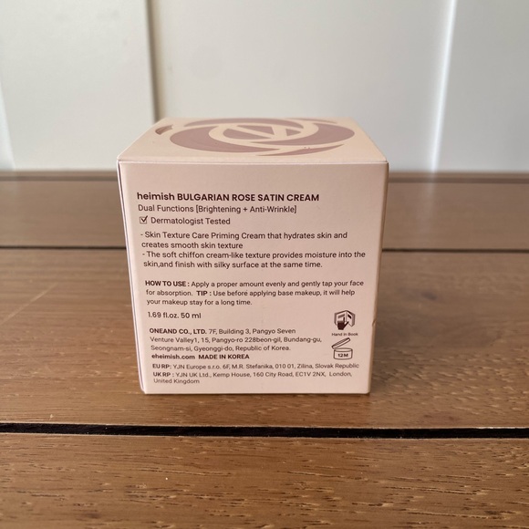 NWT Heimish Bulgarian Rose Satin Cream - Picture 4 of 6